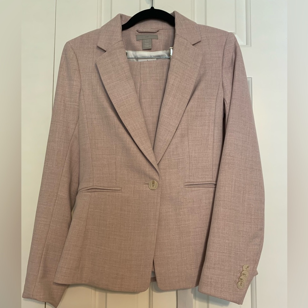 NWT H&M suit set